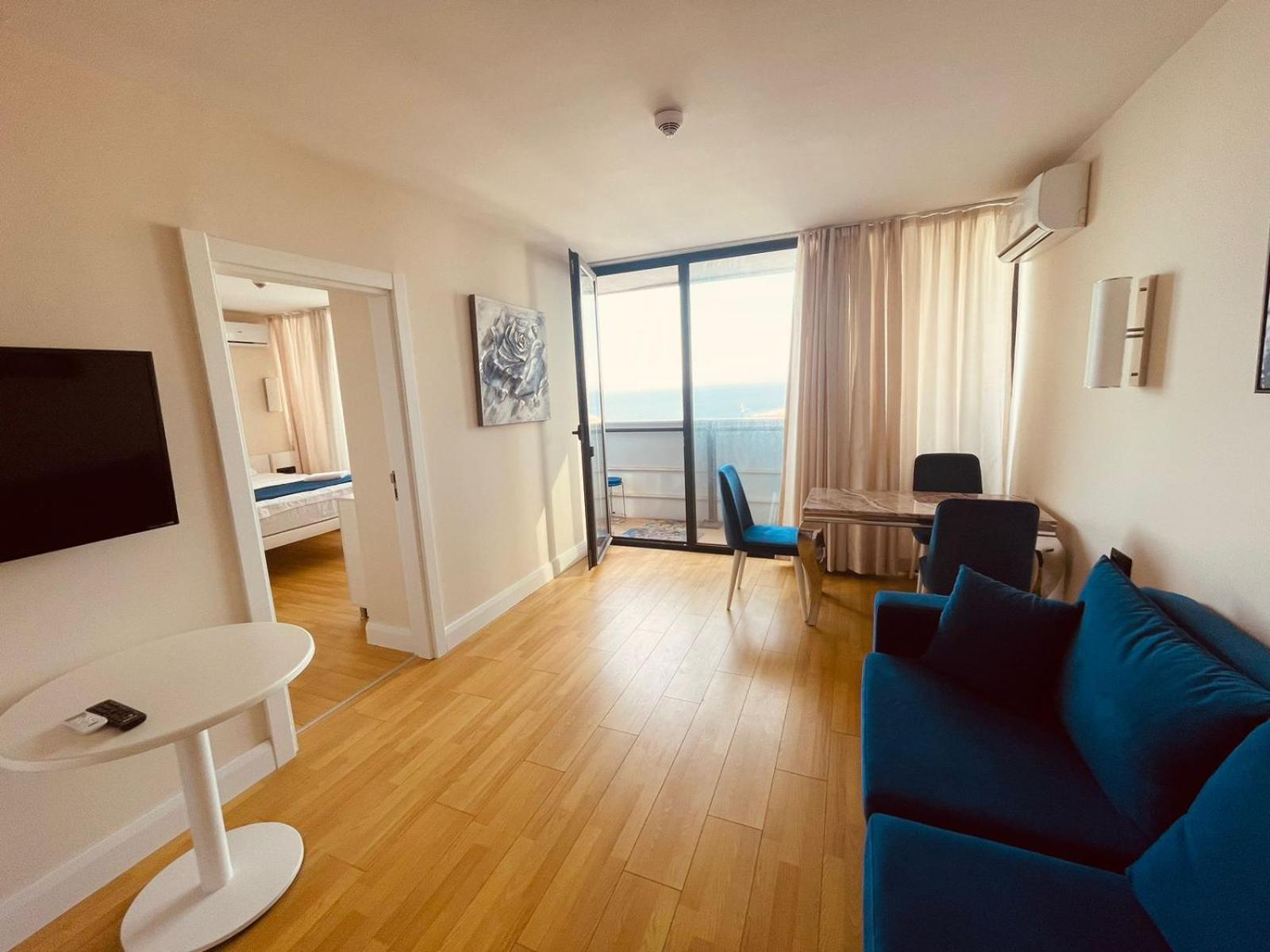 Suites Orbi City Aparthotel Batumi Exterior photo