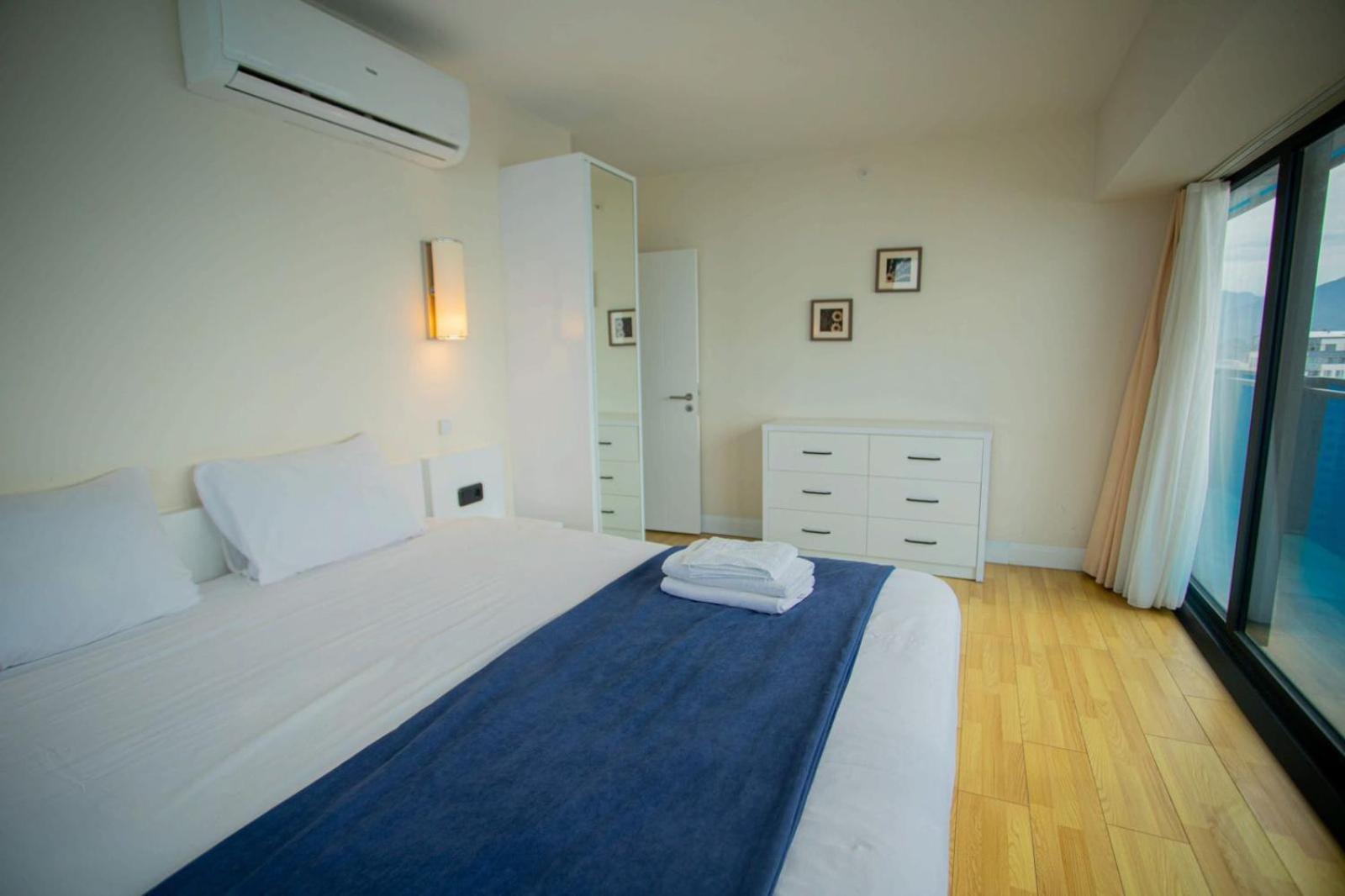 Suites Orbi City Aparthotel Batumi Exterior photo